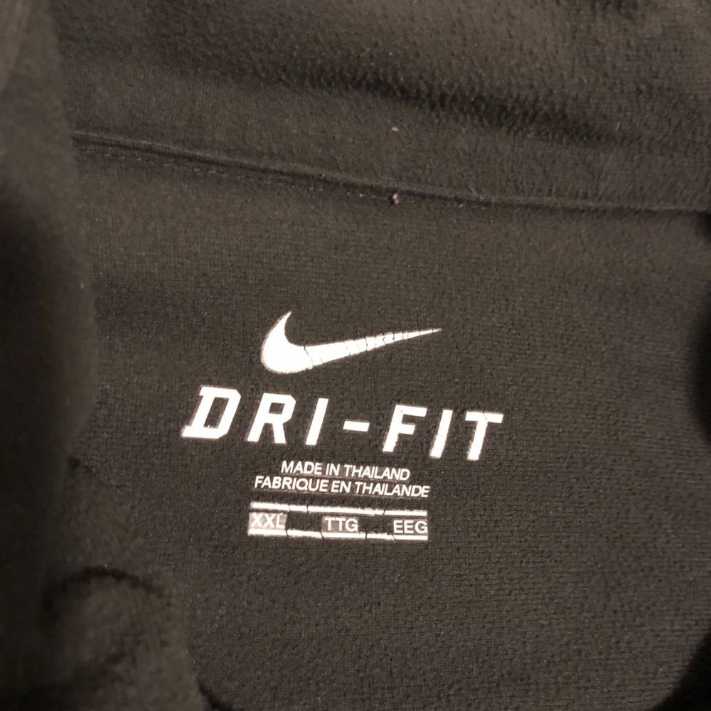(2) - Men’s Nike Jackets - Picture 5 of 5